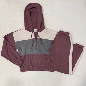 PINK Victoria’s Secret Sweatshirt & Jogger Set